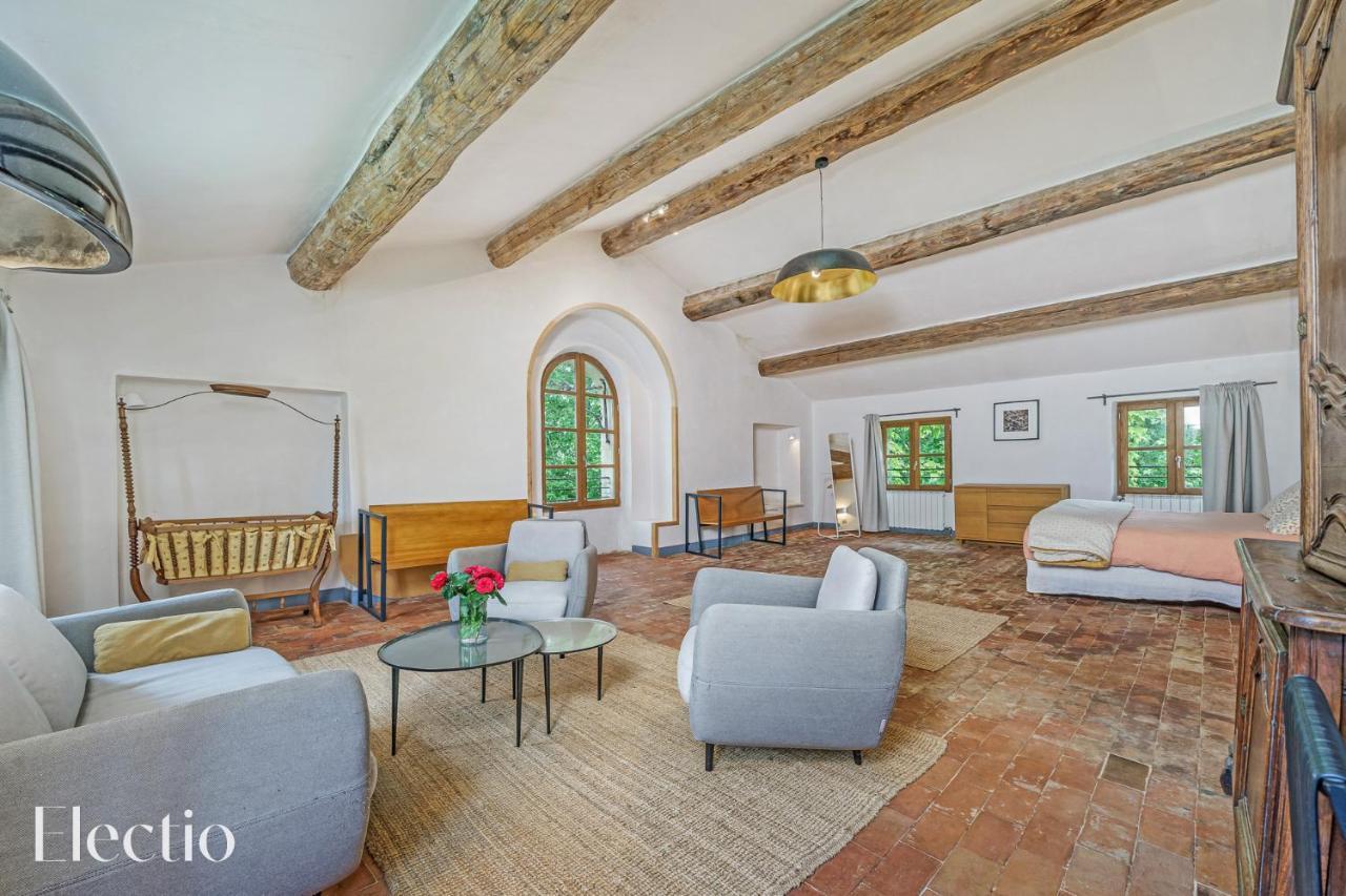 Готель Parenthese En Luberon Рюстрель Екстер'єр фото